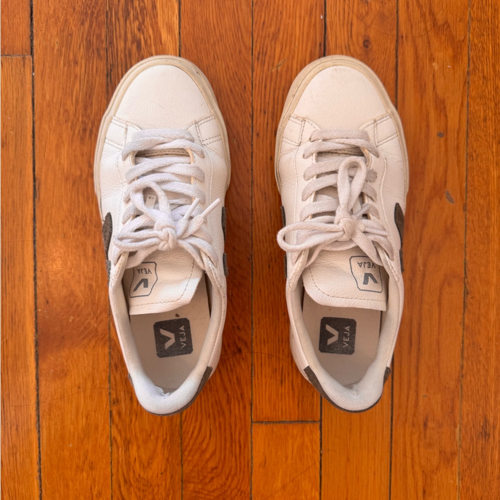 Veja Campo Sneaker - White/Khaki - W6/EU37